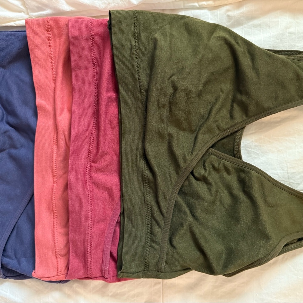 Set of 4 Nursing Bras- Small